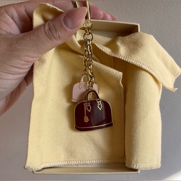***RARE*** Louis Vuitton Iconic Alma Bag Charm - Picture 7 of 10